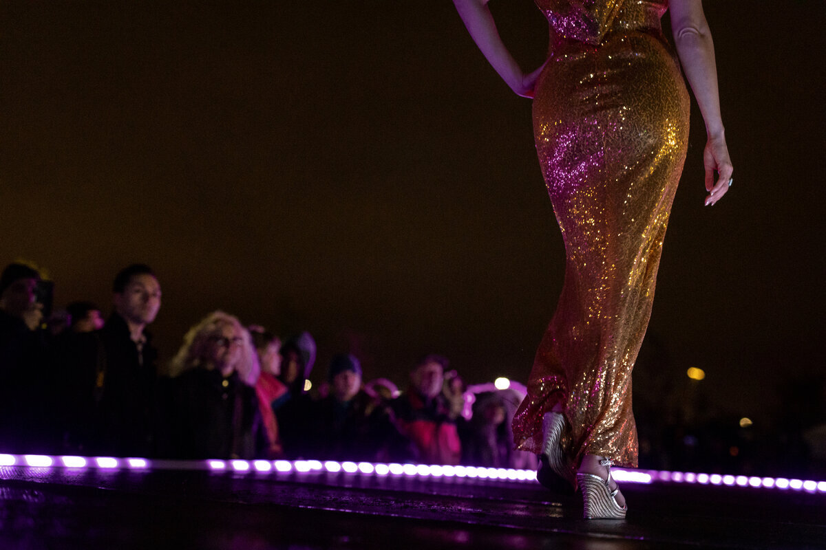 Lumen Couture LED dresses at MakeFashion, photo 6