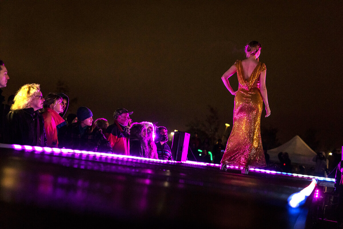 Lumen Couture LED dresses at MakeFashion, photo 3