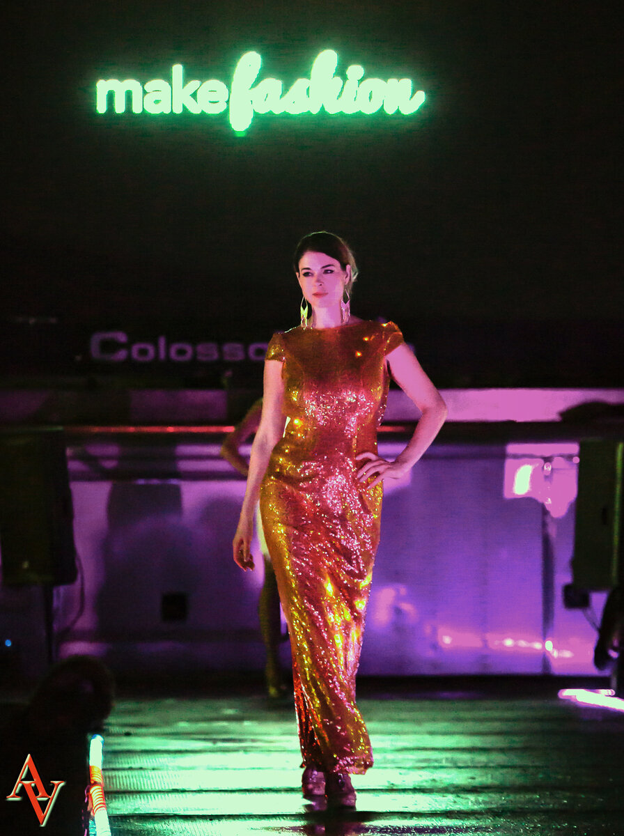 Lumen Couture LED dresses at MakeFashion, photo 14